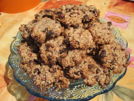 Biscuits aux flocons d'avoine/raisins secs/chocolat/noisettes 9 3570