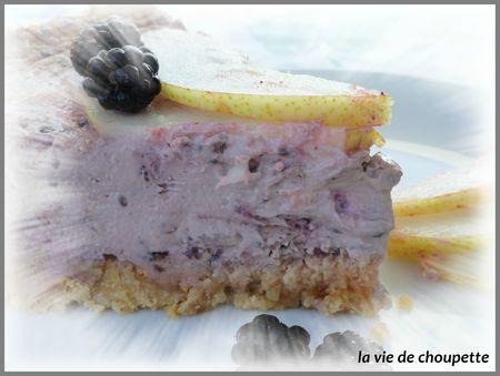 CHEESECAKE AUX MÛRES ET A LA POIRE Recettes_light 064