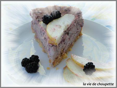CHEESECAKE AUX MÛRES ET A LA POIRE Recettes_light 066