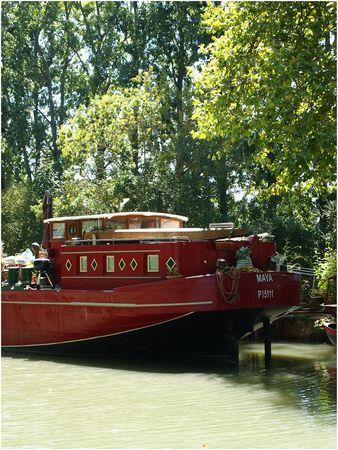 LE CANAL DU MIDI suite péniche rouge maya