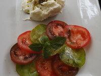 Carpaccio de tomates , pour que le soleil reste... Carpaccio de tomates , pour que le soleil reste...