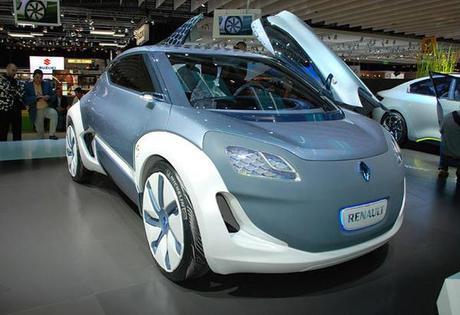 Dacia-Electrique-premiere-Ultra-Low-Cost-2012-2013-Renault-ZOE-2012