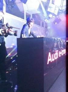 Audi a éteint, puis électrisé Paris ! Gesaffelstein live