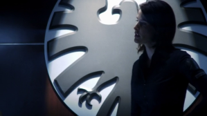 Critiques Séries : Marvel's Agents of S.H.I.E.L.D. Saison 1. Pilot. vlcsnap-2013-09-25-01h25m57s248.png