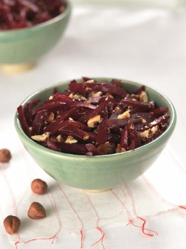 Fruits et légumes : Recette d’automne Salade de betterave et noisettes ©Philippe Colin-Interfel - Copie