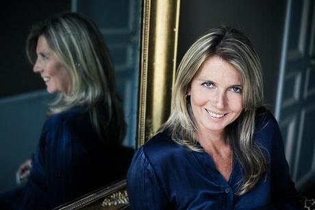 « Alcôve Royale » : la bougie de massage précieuse, Arty Fragrance Elisabeth de Feydeau-263 - Copie