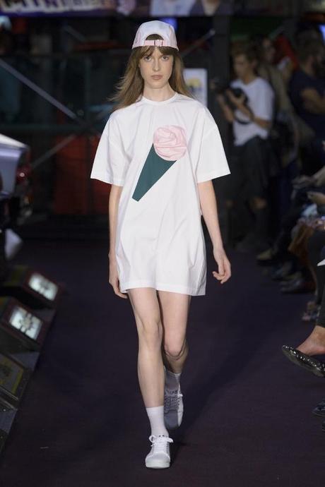 La Grande Motte de Jacquemus jacquemus_ss14_43_681157013_north_552x