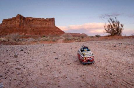 UN PETIT MONDE miniature_world3