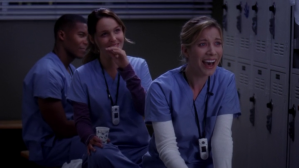 Critiques Séries : Grey's Anatomy. Saison 10. Episodes 1 et 2. vlcsnap-2013-09-27-18h01m52s255.png