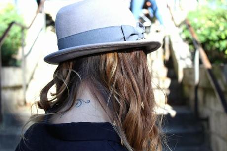 Chapeautée ! Chapeautée !