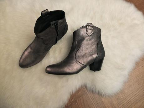 Black, bronze ou gold ? (concours inside) boots pailletées Loriana