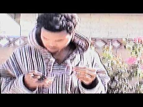 X. Wulf & Bones – Earth (Video) Image de prévisualisation YouTube