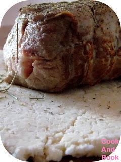 Rôti de porc en croûte de sel