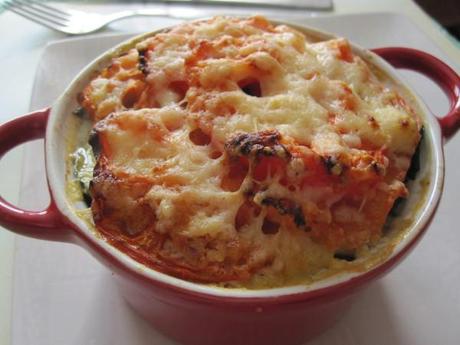 Petits gratins pommes de terre/courgettes/poulet/tomate 9-3592.JPG