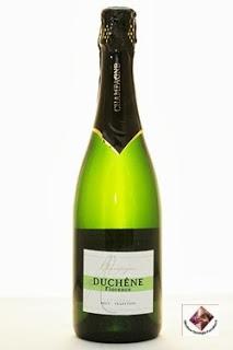 Champagnes de Vignerons - concours -  Homard au chocolat blanc accompagné du champagne Brut Tradition Florence Duchêne.