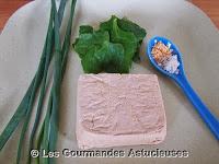 Tétragone au tofu et au riz rouge