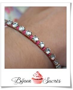 DIY : Créer un bracelet en strass et cordons DIY bracelet