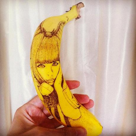 Un japonais passe maître dans l’art de tatouer des Bananes BananaManga-01