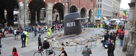 [Street Marketing] Un sous-marin fait surface au coeur de Milan