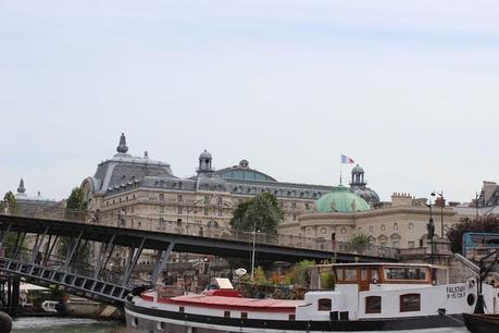 bateaux parisiens,bateaux mouche,balade sur la seine,croisière,monuments parisiens
