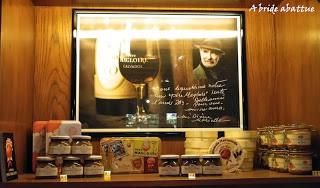 Le Calvados, seconde spécialité emblématique de la Normandie ... chez Père Magloire pour commencer Le Calvados, seconde spécialité emblématique de la Normandie ... chez Père Magloire pour commencer