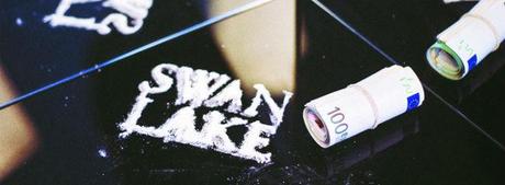 Culture ❘ Le Lac des Cygnes avec un dealer et des prostituées, c’est possible au Casino de Paris! photo SwanLakeUne