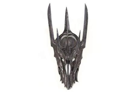 Une vente aux enchères des objets du « Seigneur des Anneaux » Sauron