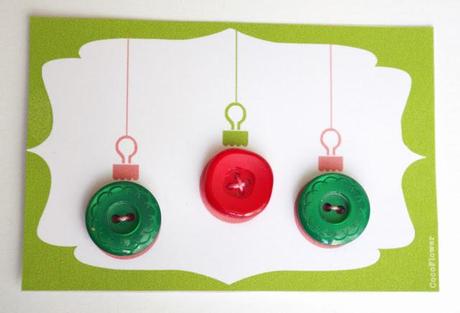 #boule de #Noël #bouton #vert #rouge plastique www.CocoFlower.net #boule de #Noël #bouton #vert #rouge plastique www.CocoFlower.net