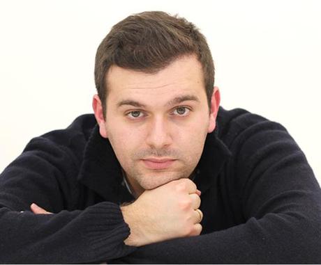 Rémi Bouhaniche se dévoile Rémi Bouhaniche se dévoile