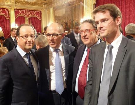 Bernard Amsalem fait officier de la Légion d'honneur par François Hollande