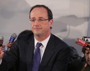 François Hollande : «Face aux extrémismes, le mieux est de relever la tête»