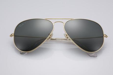 Luxe : Les Ray-Ban Aviator Solid Gold