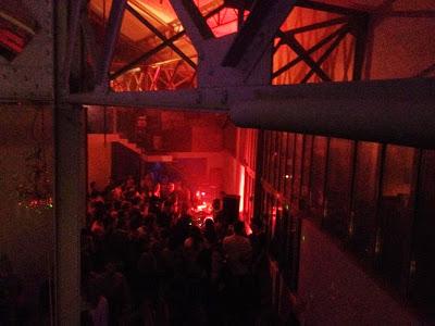 Loft montreuillois, villette désenchantée et steaks au roquefort Loft montreuillois, villette désenchantée et steaks au roquefort