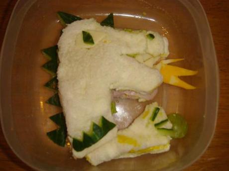 Une maman met en scène les casse-croûtes de sa fillette rosalie-boite-a-lunch06