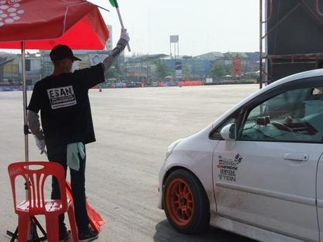 5 octobre 2013. Gymkhana à Udonthani DSCF6072