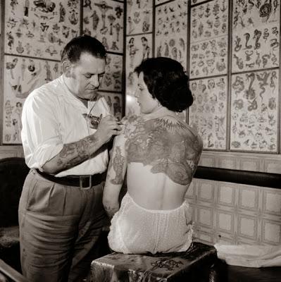 Femmes tatouées dans les années 20’s