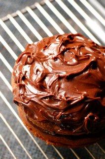 Chocolat ! chocolat !! chocolat !!! Ou comment le blogueur culinaire craque et se demande si le chocolat ne devrait pas être interdit au - de 18ans...