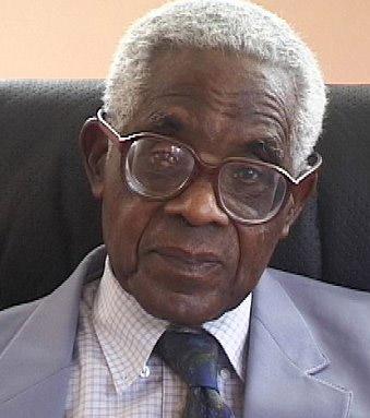 À la mémoire de ce poète Martiniquais disparu À la mémoire de ce poète Martiniquais disparu