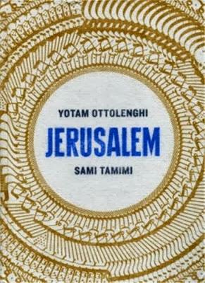 Yotam Ottolenghi l'inévitable livre Jérusalem déjà le livre de l'année ??? Et au menu petit croustillant aux poivrons et aux oeufs...