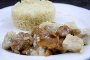 Sauté de poulet aux girolles sauté_poulet_champignons_girolles_fricassée