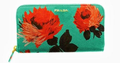 Prada s'invite au Printemps pour les fêtes de fin d'année... Prada s'invite au Printemps pour les fêtes de fin d'année...