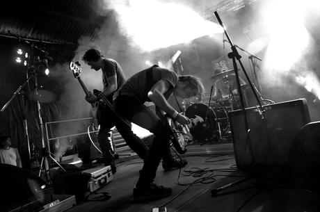 aplacetobu Concours A Place To Bury Strangers