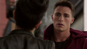 Critiques Séries : Arrow. Saison 2. Episode 3. Broken Dolls. vlcsnap-2013-10-24-13h39m53s93.png