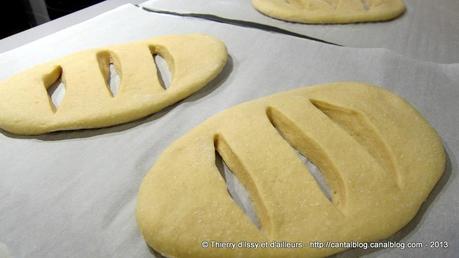 Le fameuse fougasse du sud de la France. IMG_2929