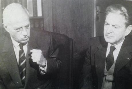 Simon Lagunas (à gauche) aux côtés du colonel Rol Tanguy, membre dirigeant de la Résistance pendant la seconde guerre mondiale