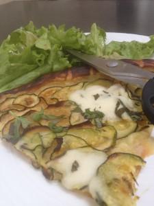 petite variante à la recette de la tarte fine à la courgette PETITE VARIANTE A LA RECETTE DE LA TARTE FINE A LA COURGETTE