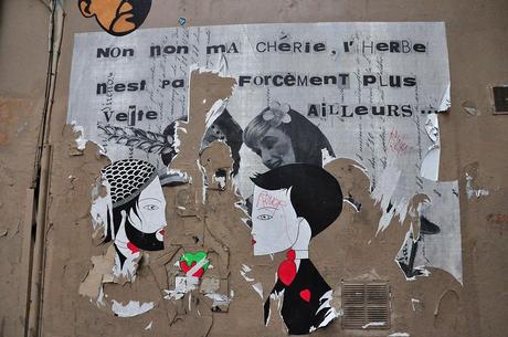 Non Non Ma Chérie, l’Herbe N’Est Pas Forcément Plus Verte Ailleurs Non Non Ma Chérie, l'Herbe N'Est Pas Forcément Plus Verte Ailleurs