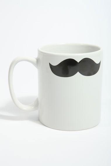 Mug à moustache Urban Outfitters