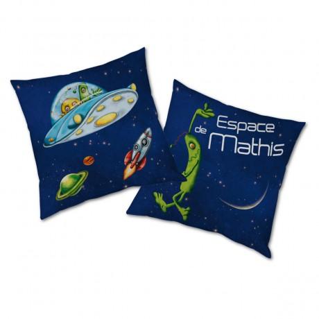 Coussin aliens ALiens attack? Non, juste deux potes de passage!