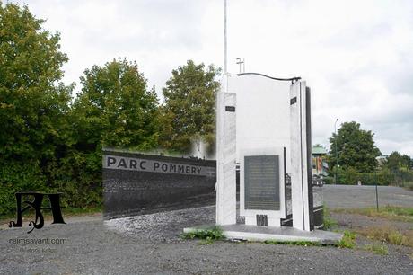 Premier Voyage en Aéroplane d'Henri Farman : Le Monument Commémoratif de Reims 04-FarmanMonum-RA.jpg